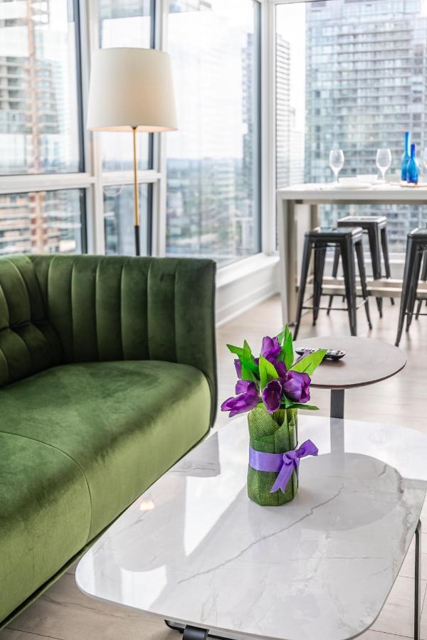 Luxury 2 Bedroom In The Heart Of Entertainment District W/ Cn Tower View Торонто Екстер'єр фото