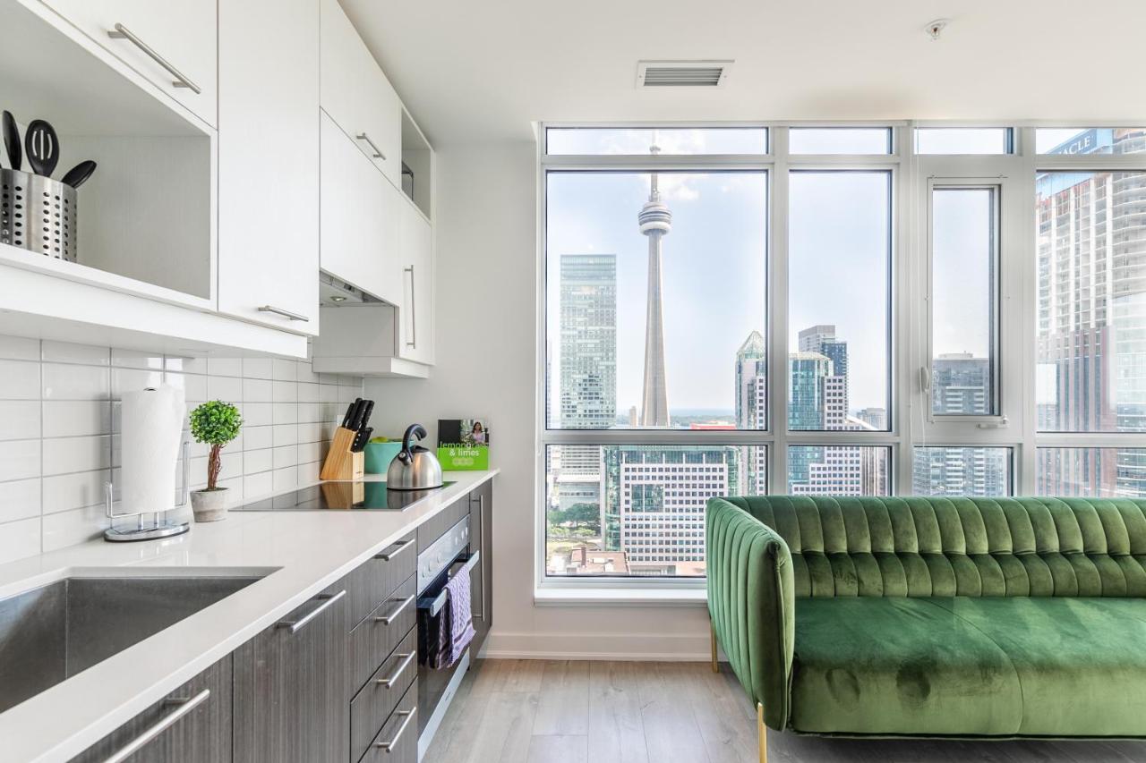 Luxury 2 Bedroom In The Heart Of Entertainment District W/ Cn Tower View Торонто Екстер'єр фото