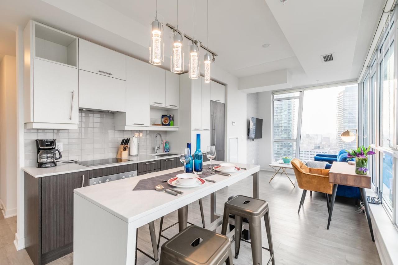 Luxury 2 Bedroom In The Heart Of Entertainment District W/ Cn Tower View Торонто Екстер'єр фото